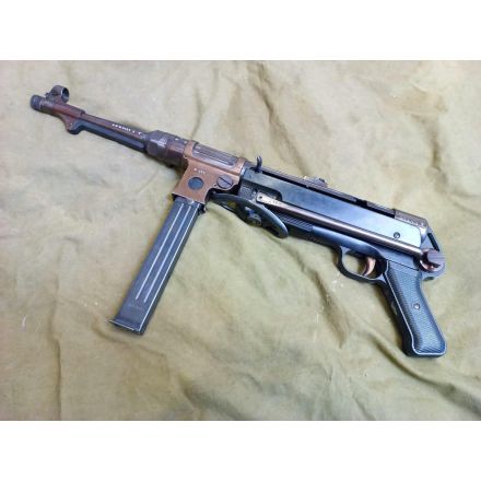 СХП Охолощенный пистолет-пулемет Schmeisser MP-38 (кал. 10х31 мм, СХП Шмайсер)